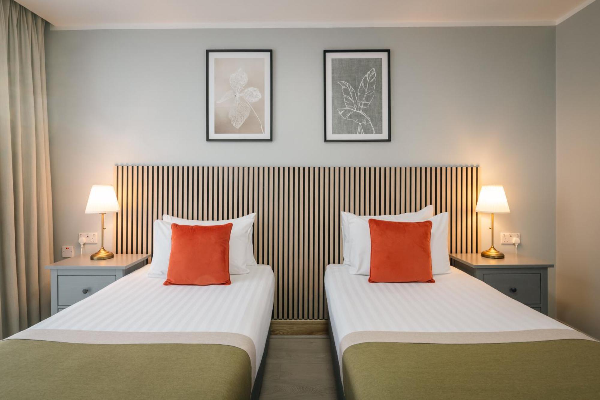 เบอร์สฟอร์ด โฮเต็ล Hotel ดับลิน ภายนอก รูปภาพ