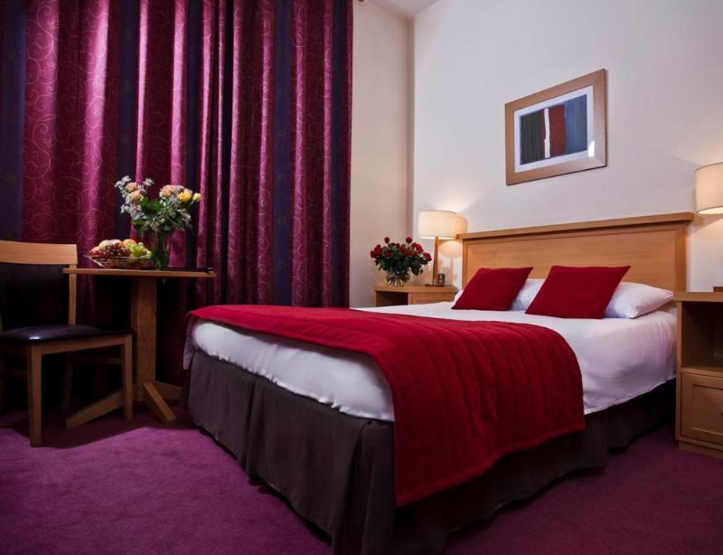 เบอร์สฟอร์ด โฮเต็ล Hotel ดับลิน ภายนอก รูปภาพ